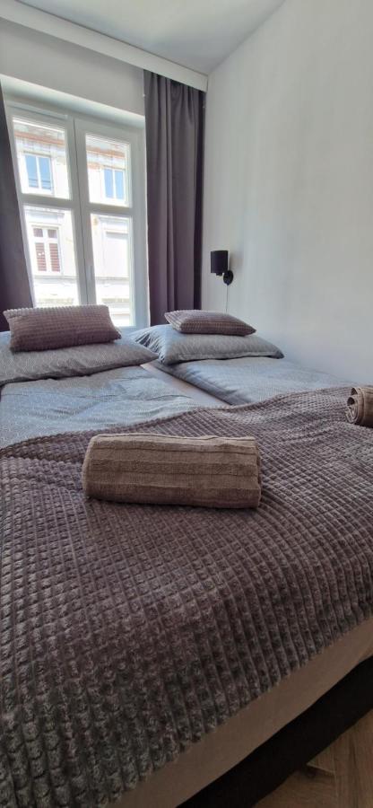 Apartament Ksiaz Świebodzice Buitenkant foto